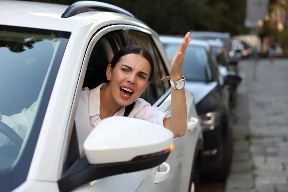 Is It Illegal to Drive 10 MPH Under the Speed Limit in Texas?