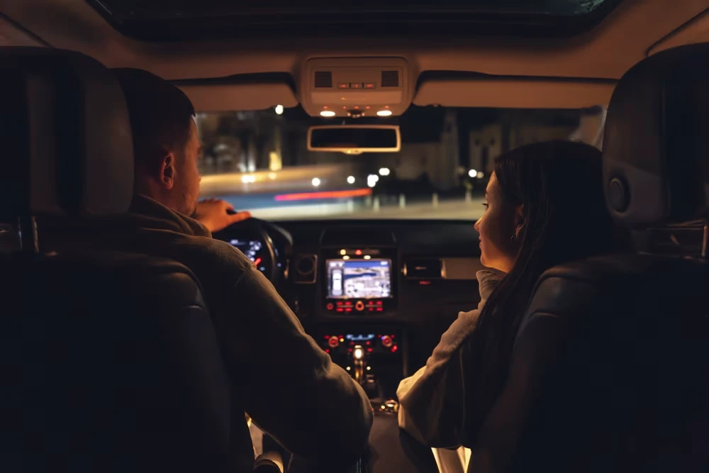 Is It Illegal to Drive With Interior Lights On in Texas? Facts to Know